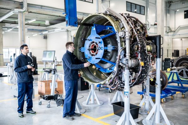 FL-Technics-Certified-by-United-Kingdoms-CAA-to-Provide-Maintenance-Services4